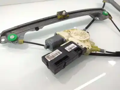 Peça sobressalente para automóvel em segunda mão elevador de vidros dianteiro direito por renault laguna iii 2.0 16v e85 cat (etanol) referências oem iam 807300002r