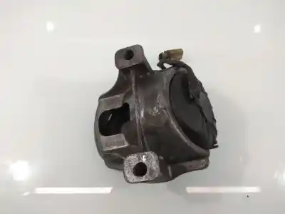 Second-hand car spare part engine support for audi a5 cabriolet (8f7) 2.7 tdi oem iam references 8r0199381  