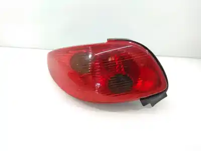 Pièce détachée automobile d'occasion feu arrière gauche pour peugeot 206 cc 1.6 16v cat références oem iam   