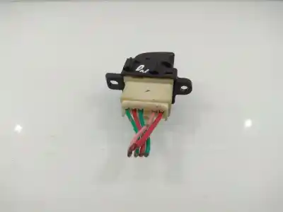 Second-hand car spare part right front power window switch for mazda 2 berlina (dy) * oem iam references   