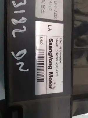 Pezzo di ricambio per auto di seconda mano controllo climatico per ssangyong kyron 2.0 riferimenti oem iam 6870009020 kpts0a1ks5p015165 