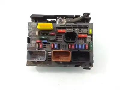 Piesă de schimb auto la mâna a doua panou siguranțe pentru peugeot 308 sw 1.6 16v referințe oem iam 9675878480 bsm-r05-00 