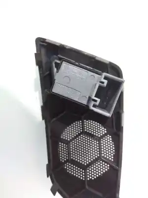 Pièce détachée automobile d'occasion Commande De Lève Vitre Arrière Droit pour SKODA YETI (5L) 1.2 TSI Références OEM IAM 1Z0959856  
