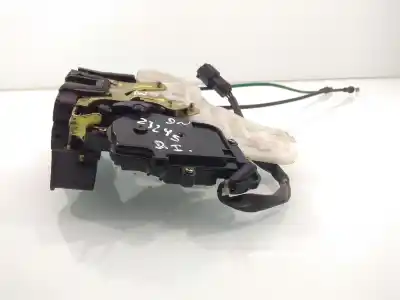 Second-hand car spare part left front door lock for kia carnival 2.9 crdi vgt active oem iam references   4 cables