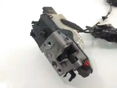 Peça sobressalente para automóvel em segunda mão fechadura da porta traseira direita por peugeot 208 i (ca_, cc_) 1.6 hdi / bluehdi 75 referências oem iam 9812501180
