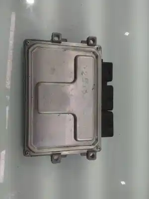 Peça sobressalente para automóvel em segunda mão centralina de motor uce por peugeot 208 i (ca_, cc_) 1.0 referências oem iam 9805895780