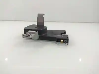 Second-hand car spare part electronic module for audi a3 (8p) 1.8 tfsi ambiente oem iam references 8p4035225d wauzzz8p38a068525 