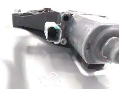 Peça sobressalente para automóvel em segunda mão elevador de vidros traseiro direito por hyundai ix20 (jc) 1.4 referências oem iam 834601p000