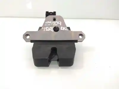 Tweedehands auto-onderdeel kofferbak / poortsluiting voor ford focus lim. (cb8) 1.0 ecoboost cat oem iam-referenties 8m51r442a66da