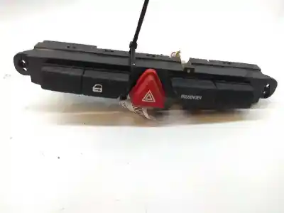 Second-hand car spare part hazard warning lights for kia cee'd fastback (ed) 1.4 oem iam references 9370001h000  