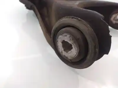 Second-hand car spare part front right lower suspension arm for renault clio ii fase ii (b/cb0) authentique oem iam references   