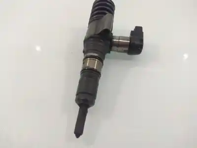 Second-hand car spare part injector for volkswagen passat b6 (3c2) 2.0 tdi 16v oem iam references 000130073sx  