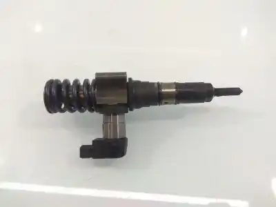 Second-hand car spare part injector for volkswagen passat b6 (3c2) 2.0 tdi 16v oem iam references 000130073sx  