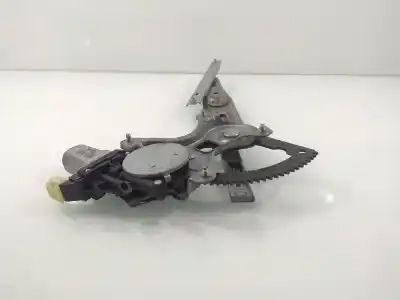 Peça sobressalente para automóvel em segunda mão elevador de vidros dianteiro direito por hyundai i20 i (pb, pbt) 1.2 referências oem iam 988201j100