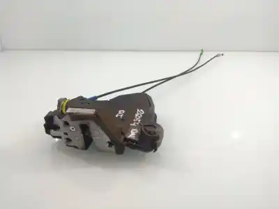 Second-hand car spare part left front door lock for toyota auris (_e15_) 1.6 (zre151_) oem iam references   