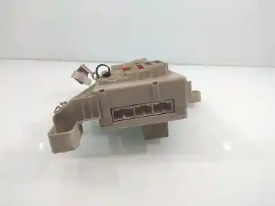 Second-hand car spare part FUSE BOX UNIT for TOYOTA LAND CRUISER (J12)  OEM IAM references   