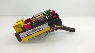 Peça sobressalente para automóvel em segunda mão caixa de fusíveis e relés por peugeot 208 i (ca_, cc_) 1.0 referências oem iam 9804848480