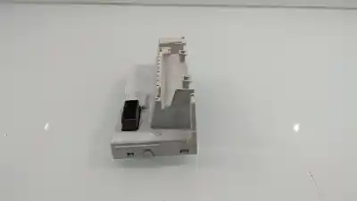 Peça sobressalente para automóvel em segunda mão Display Gps / Multimídia por RENAULT CLIO III 1.5 dCi Diesel 68 CV / 50 KW Referências OEM IAM 8200755144A  