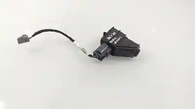 Second-hand car spare part rear right central locking system for ford mondeo turn. 2.0 tdci cat oem iam references dg93220a20  