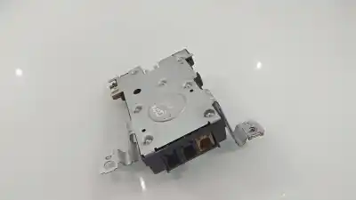 Автозапчастина б/у  для AUDI A3 (8P1)  Посилання на OEM IAM 8P4035225  