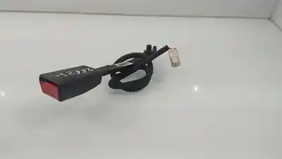 Автозапчасти б/у передний левый ремень безопасности за hyundai i40 i cw (vf) 1.7 crdi ссылки oem iam 888303z000ry  