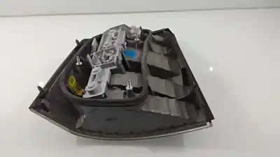 Автозапчасти б/у правый задний фонарь за opel vectra c gts (z02) 1.9 cdti (f68) ссылки oem iam 13157647 w0l0zcf6861048103 