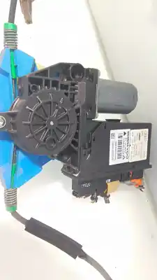 Second-hand car spare part passenger side right window regulator for seat exeo (3r2) 2.0 tdi oem iam references 8e1959802g vsszzz3rzdr007404 