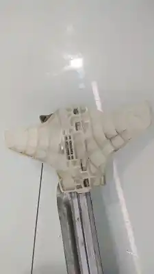 İkinci el araba yedek parçası Arka Sol Cam Regülatörü için CITROEN C4 PICASSO 2.0 HDi FAP OEM IAM referansları 400979E VF7UDRHB8BJ716744 