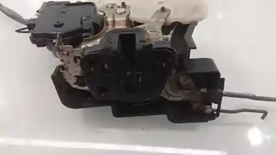 Second-hand car spare part front right door lock for kia carnival 2.9 crdi vgt active oem iam references  knemb754276154553 