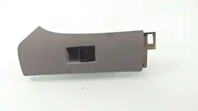 Pezzo di ricambio per auto di seconda mano Interruttore Alzacristalli Anteriore Destro per TOYOTA YARIS (KSP9/SCP9/NLP9) 1.4 Turbodiesel CAT Riferimenti OEM IAM  VNKJC96320A018471 