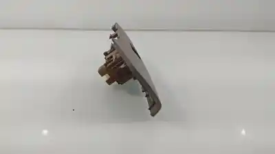 Автозапчастина б/у передній правий віконний вимикач для toyota yaris (ksp9/scp9/nlp9) 1.4 turbodiesel cat посилання на oem iam  vnkjc96320a018471 