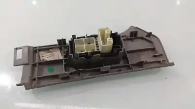 Автозапчастина б/у передній правий віконний вимикач для toyota yaris (ksp9/scp9/nlp9) 1.4 turbodiesel cat посилання на oem iam  vnkjc96320a018471 