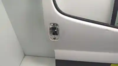 Автозапчастина б/у передні праві двері для opel vivaro furgón/combi (07.2006 =>) furgón 2.7t l1h1 посилання на oem iam 