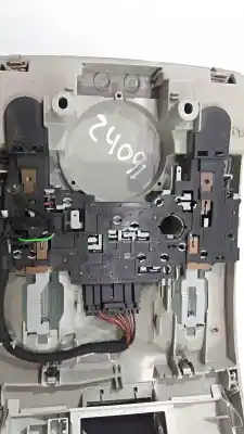 Автозапчасти б/у внутренний свет за seat exeo (3r2) 2.0 tdi ссылки oem iam 8e0947135 vsszzz3rzdr007404 