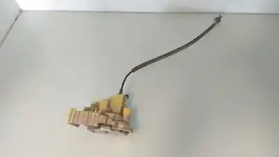 Peça sobressalente para automóvel em segunda mão Fechadura Da Porta Traseira Esquerda por PEUGEOT BIPPER 1.3 16V HDi FAP Referências OEM IAM 1365312080 VF3AJFHZ0C8261368 