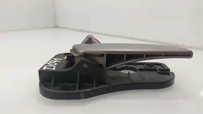 Tweedehands auto-onderdeel binnenhandgreep links voor voor kia carens (un) 2.0 crdi 140 oem iam-referenties 82613un000