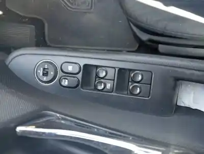 Piesă de schimb auto la mâna a doua PANOU COMANDÃ GEAMURI ELECTRICE FAȚÃ STÂNGA pentru HYUNDAI I30  Referințe OEM IAM   