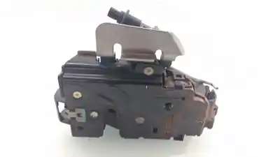 Second-hand car spare part left front door lock for audi a6 c5 avant (4b5, 4b6) 2.5 tdi oem iam references 4b1837015g  