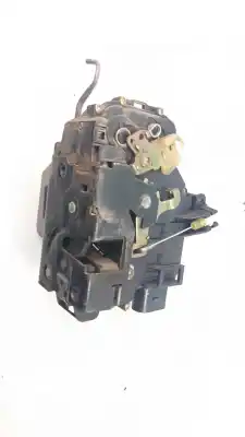 Second-hand car spare part left front door lock for audi a6 c5 avant (4b5, 4b6) 2.5 tdi oem iam references 4b1837015g  