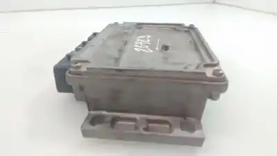 Peça sobressalente para automóvel em segunda mão Centralina De Motor Uce por PEUGEOT 207/207+ (WA_, WC_) 1.4 16V Referências OEM IAM 9663380880 VF3WCKFUC33604078 IAW6LPC105
