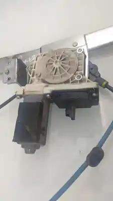 Peça sobressalente para automóvel em segunda mão elevador de vidros dianteiro direito por citroen c2 empresa referências oem iam 36137604 vf7jg8hzc97503009 