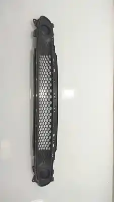 Pezzo di ricambio per auto di seconda mano Griglia Anteriore per SMART FORFOUR Basis (66kW) (453.044) 90 CV / 66 KW Riferimenti OEM IAM A4538880140 WME4530441Y084862 