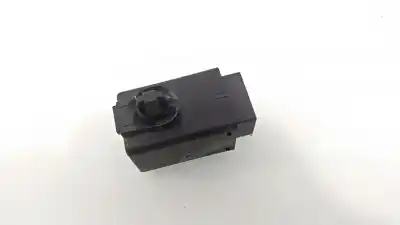 Second-hand car spare part electronic module for kia cee´d concept oem iam references 952402w100 u5yhm51aahl285388 