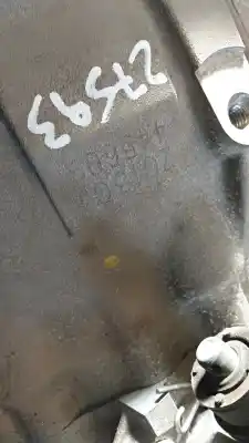 Second-hand car spare part gearbox for kia cee´d concept oem iam references zg13cj u5yhm51aahl285388 6 velocidades