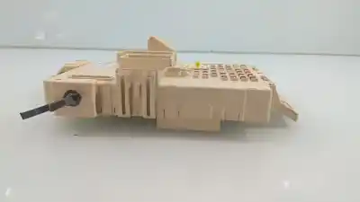 Peça sobressalente para automóvel em segunda mão caixa de fusíveis e relés por kia cee´d concept referências oem iam 91950a213013 u5yhm51aahl285388 