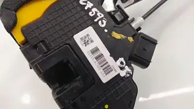 Second-hand car spare part left front door lock for kia cee´d concept oem iam references 81310a2300 u5yhm51aahl285388 