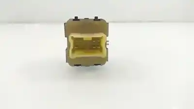 Автозапчасти б/у выключатель левого переднего окна за renault clio iv 0.9 zen ссылки oem iam 254118722r vf15r5a0h48780184 