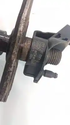 Pezzo di ricambio per auto di seconda mano Iniettore per AUDI A8 (4E2) Motor 3.0 Ltr. - 171 kW V6 24V TDI Riferimenti OEM IAM 059130277Q 0445115004 