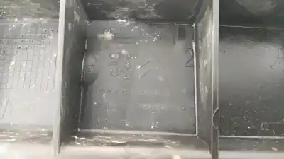 Pezzo di ricambio per auto di seconda mano rinforzo paraurti anteriore per citroen c3 attraction riferimenti oem iam 9683447280 vf7sc8hp4ca533556 