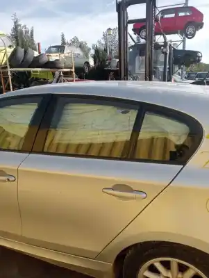Peça sobressalente para automóvel em segunda mão  por BMW SERIE 1 BERLINA (E81/E87)  Referências OEM IAM  WBAUG51060PW58404 